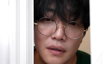 毛片 Adorable Japanese Cutie Delivers Steamy BJ Before Getting