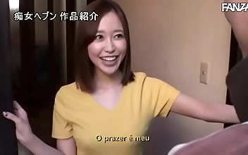 不卡 Sizzling Japanese Babe in Bikini Sparks Intense Desire