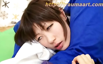 亚洲 Two Seductive Japanese Beauties Share an Intimate Moment