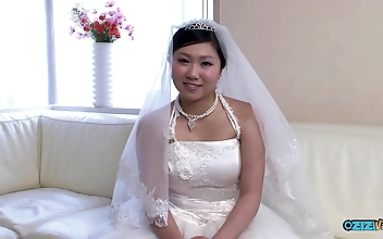 Sizzling Teen Temptress Takes Giant Manhood to Explosive