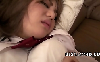 扒开 Adorable Asian with Dark Hair Delivers Unforgettable Blowjob