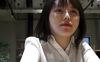 电影 Seductive Japanese Office Lady Ignites Passion with New