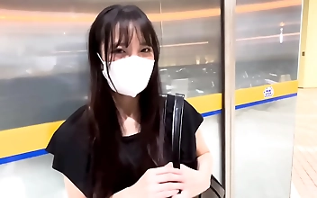 我 Cute Japanese Beauty Enjoying Intense Night with Muscular