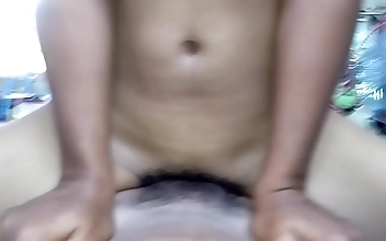 一区 全过程 Passionate Night with a Seductive Brunette and Her